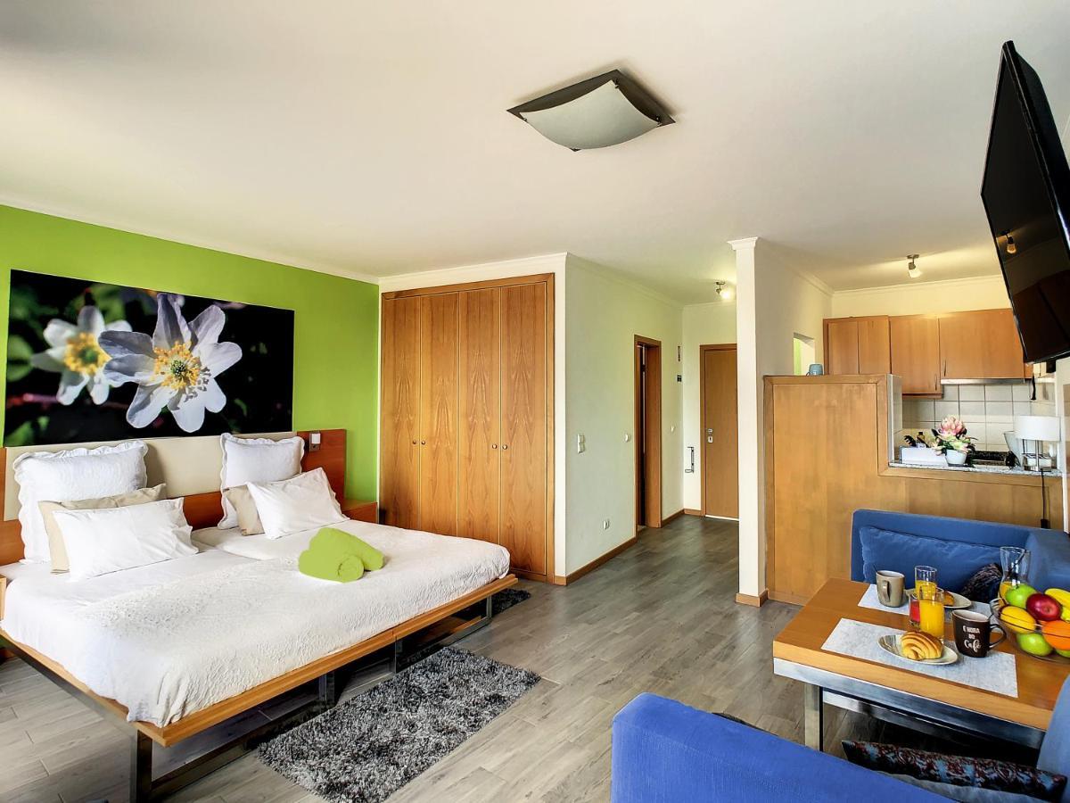 The Seaview Studio By Lovelystay Canico  Luaran gambar